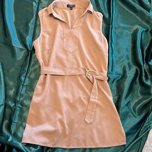 The Limited sleeveless belted tunic top